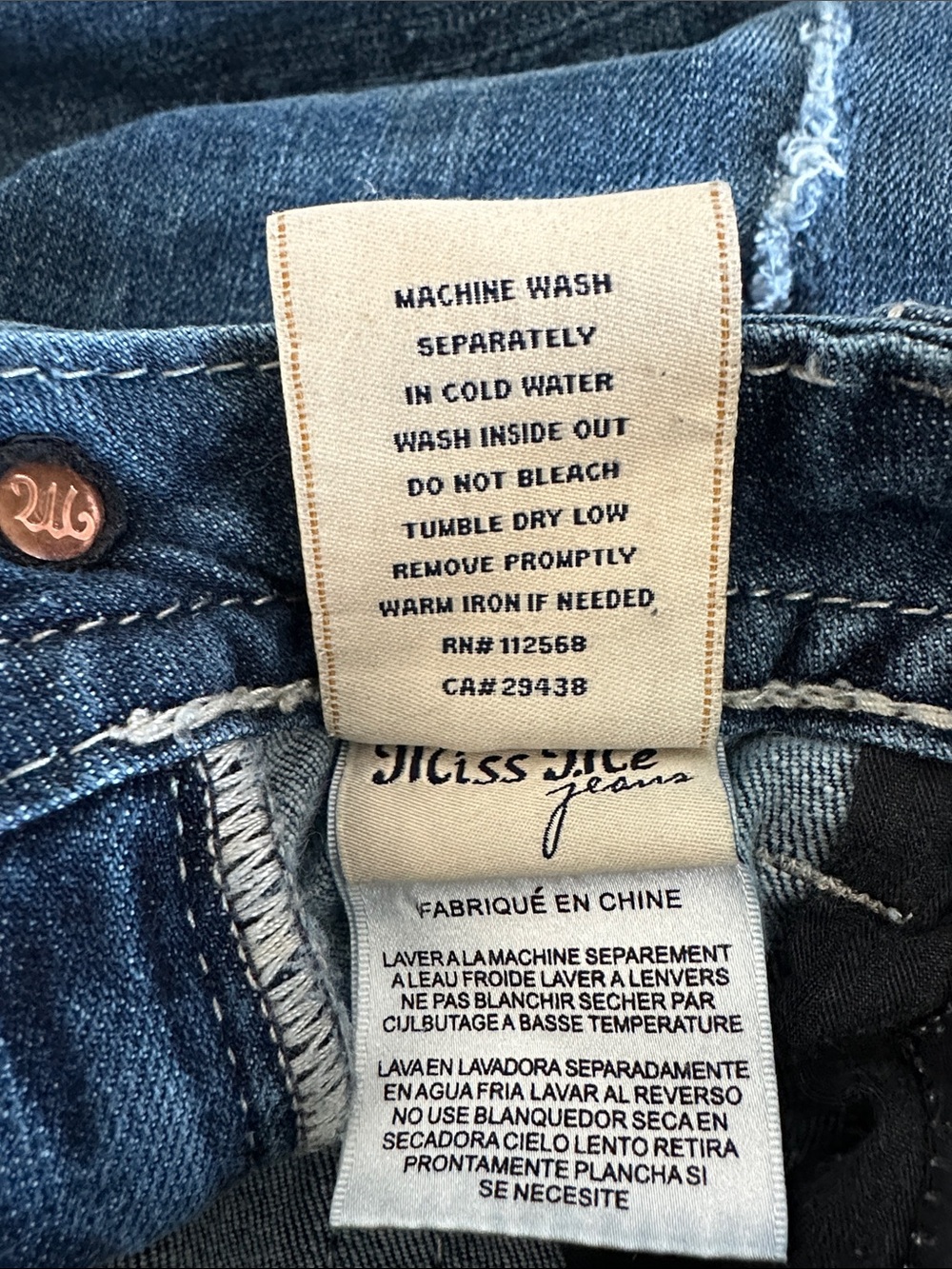 Miss Me JW539B4 Embellished Pockets Distressed Boot Cut Jeans Size 31 X 29 - Picture 11 of 11